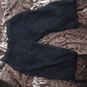 MATERNITY CUTE BLACK PANTS WITH DRAWSTRING AT ANKLES SIZE SMALL